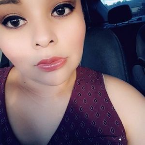 Meet your Posher, Nina